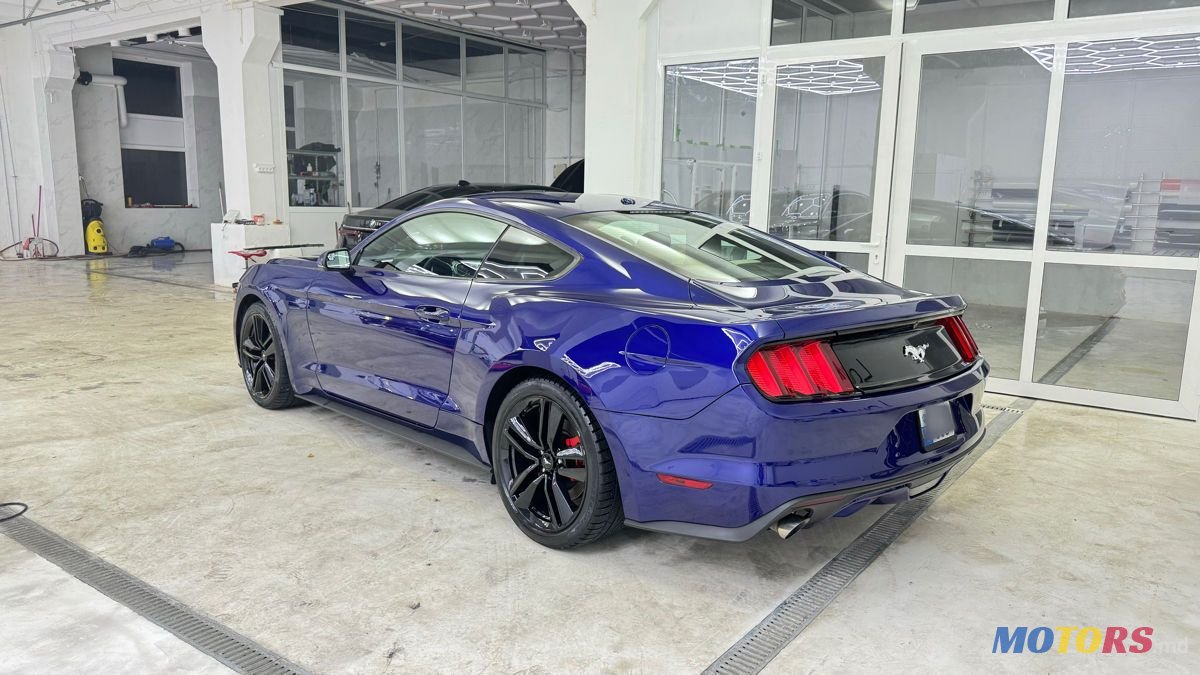 2016' Ford Mustang photo #1