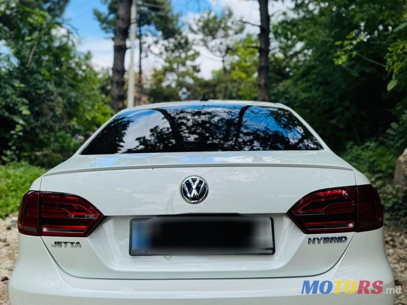 2013' Volkswagen Jetta photo #3