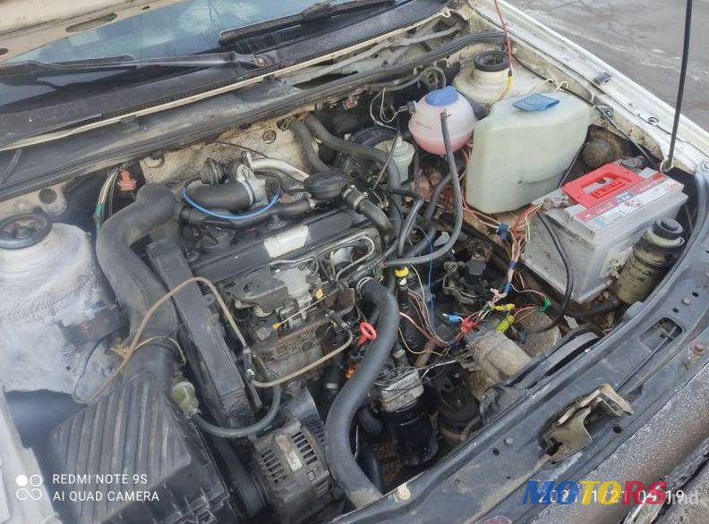 1994' Volkswagen Passat photo #3