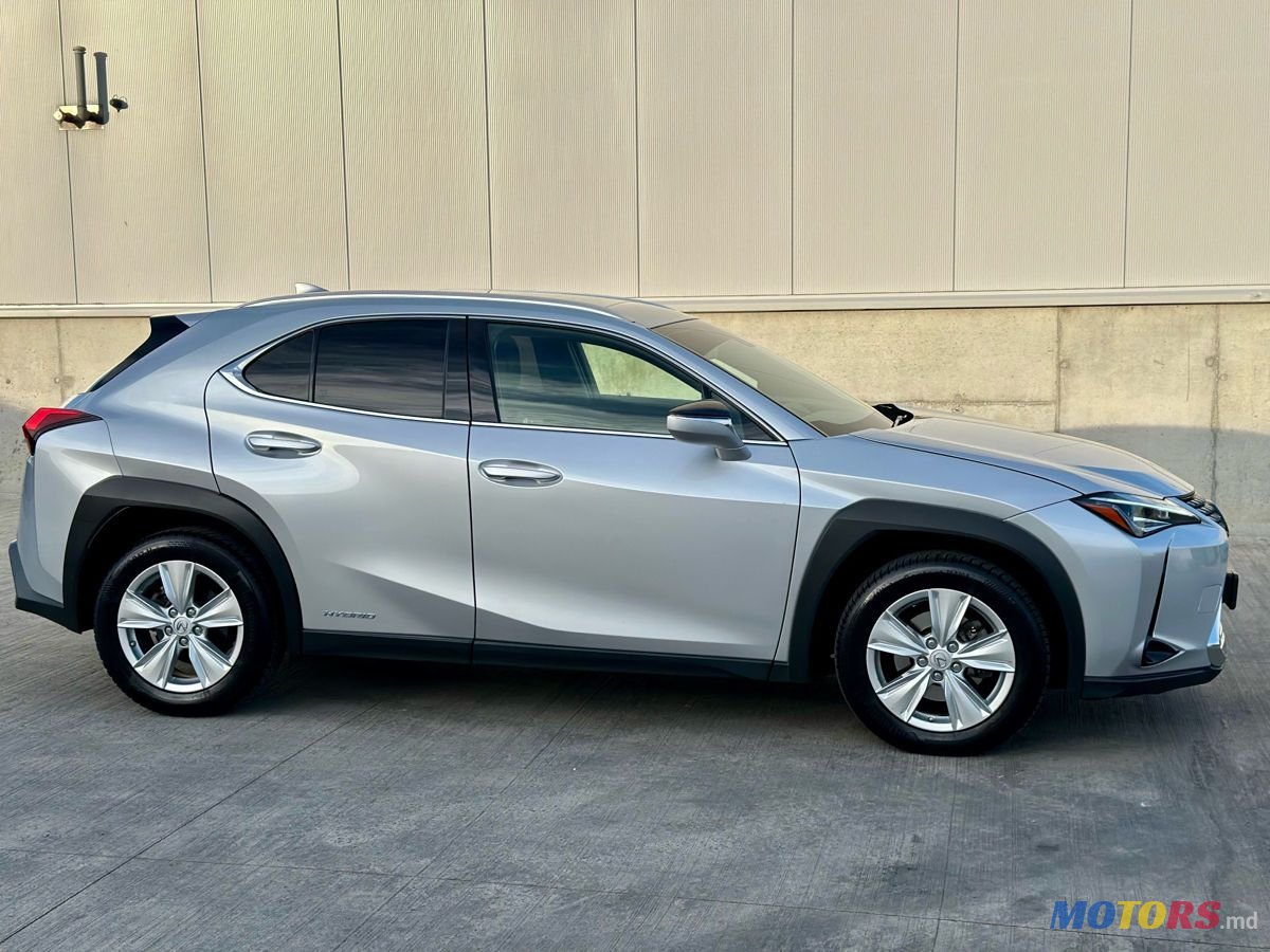 2020' Lexus UX photo #3
