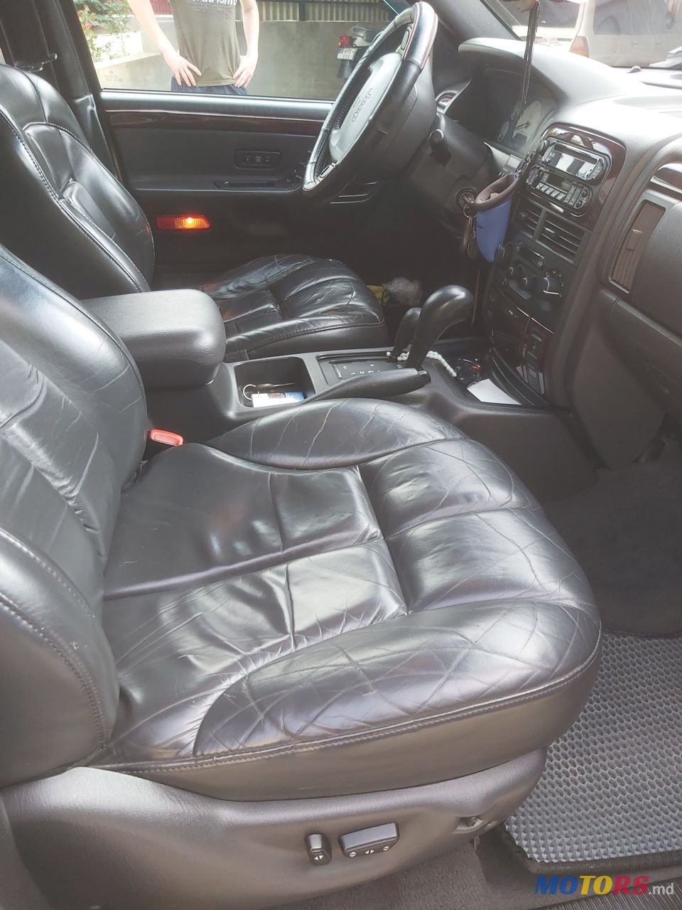 2001' Jeep Grand Cherokee photo #6