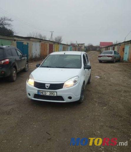 2011' Dacia Sandero photo #1