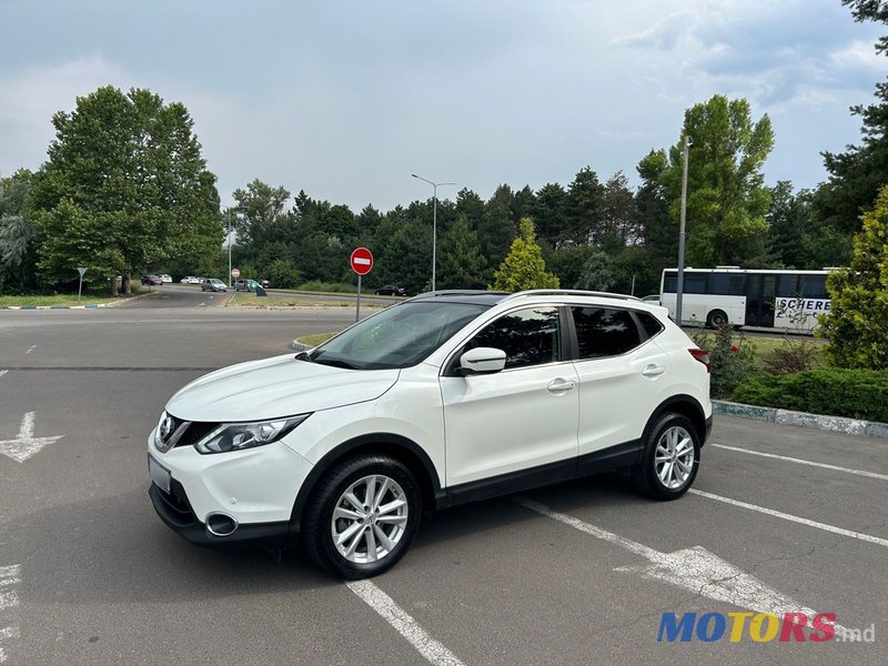 2015' Nissan Qashqai photo #2