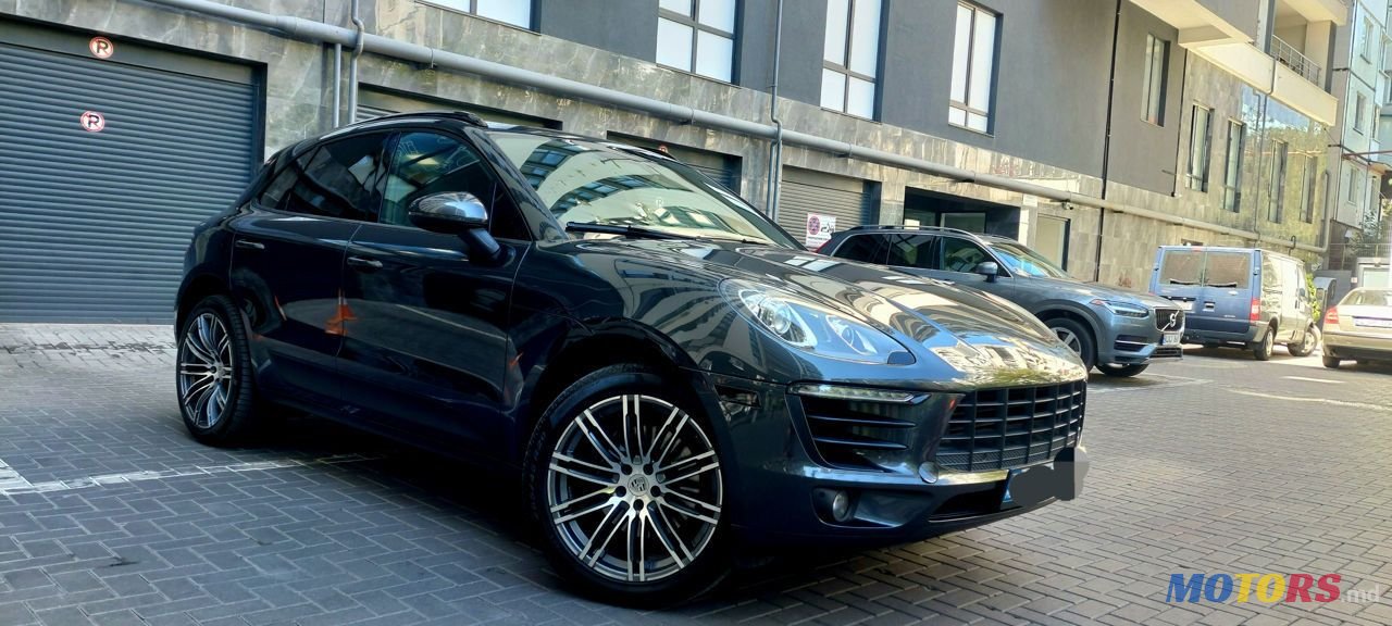 2017' Porsche Macan photo #1