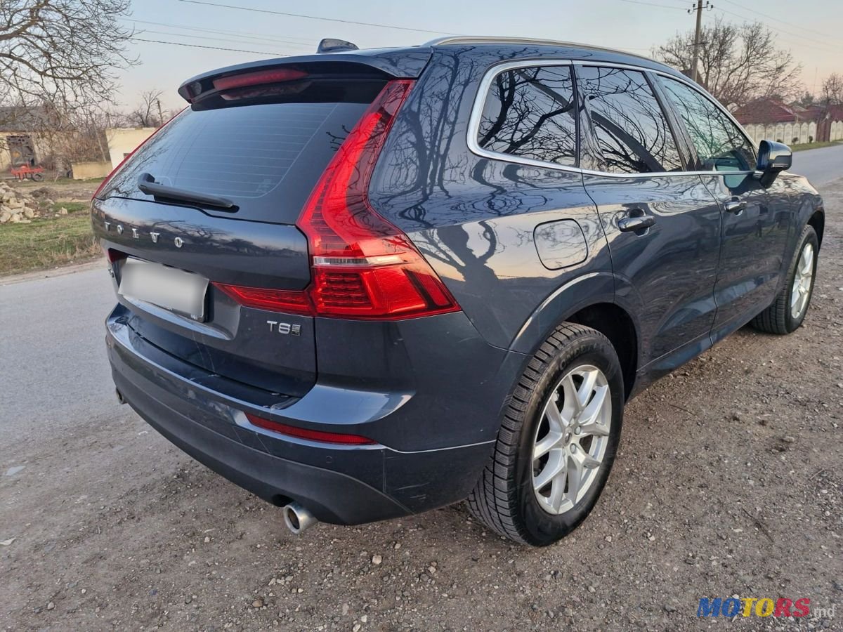 2019' Volvo XC60 photo #4