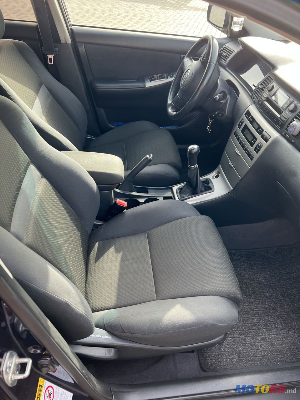 2005' Toyota Corolla photo #3