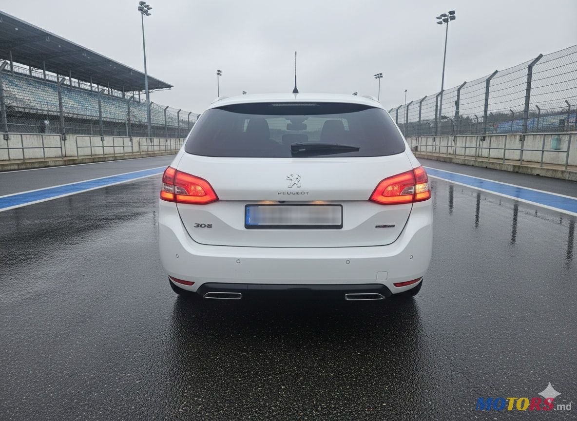 2016' Peugeot 308 photo #5