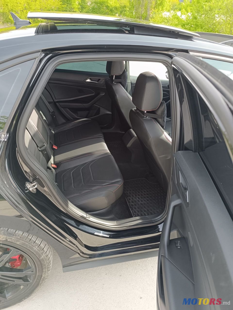 2021' Volkswagen Jetta photo #4