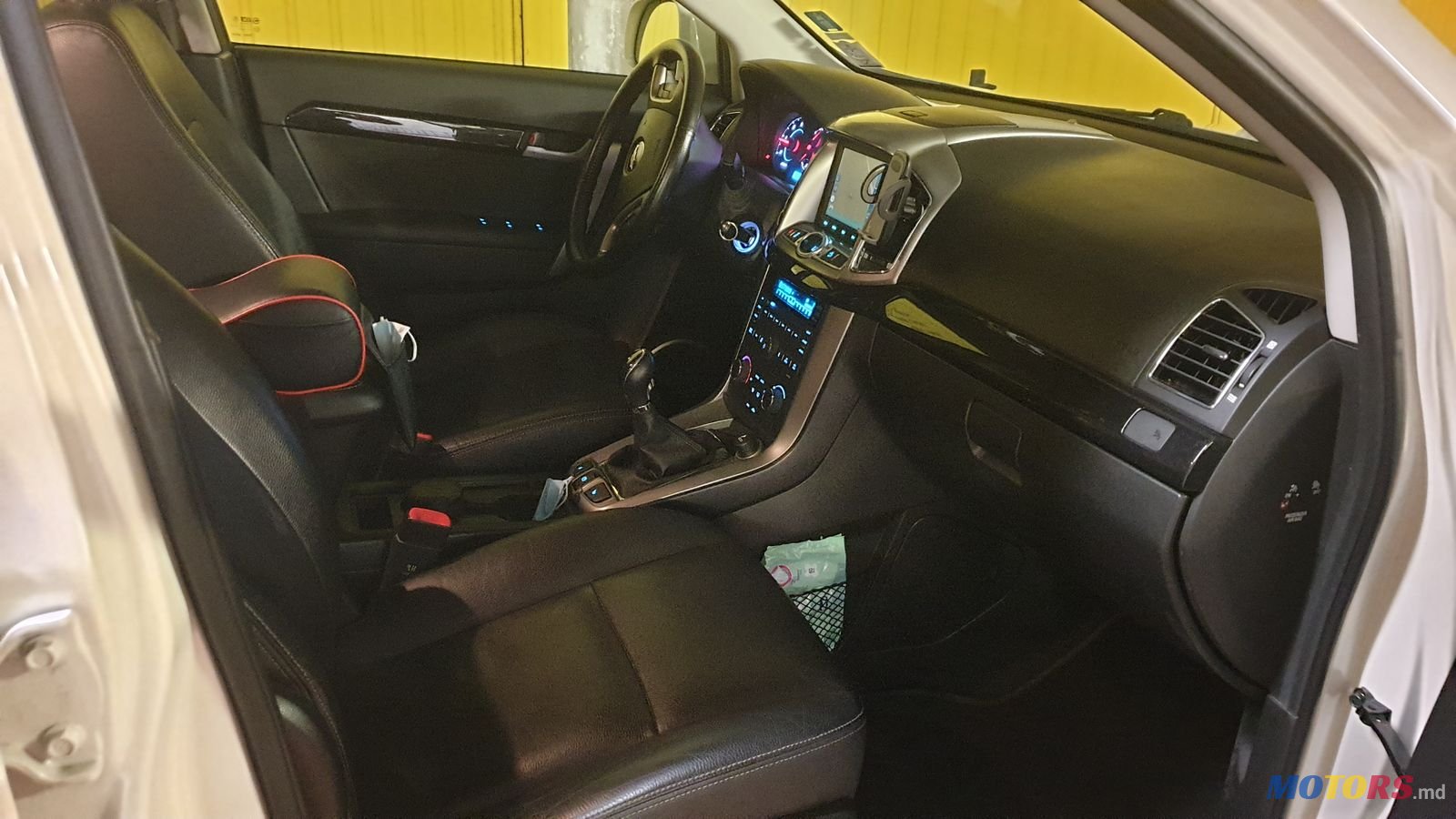 2012' Chevrolet Captiva photo #6