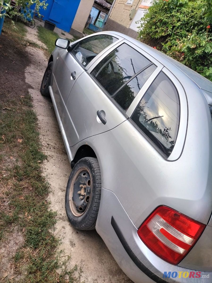 2006' Skoda Fabia photo #3