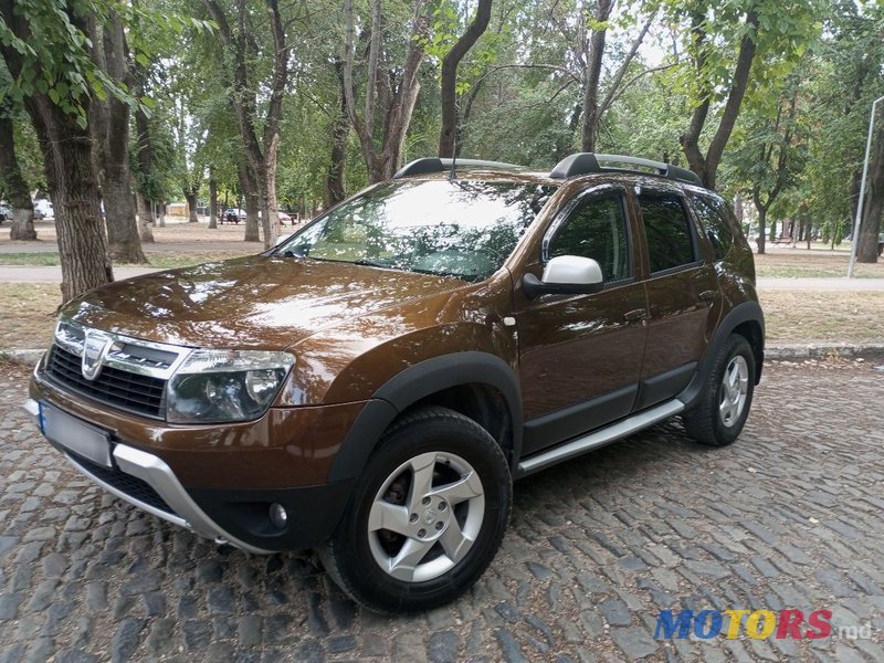 2012' Dacia Duster photo #2