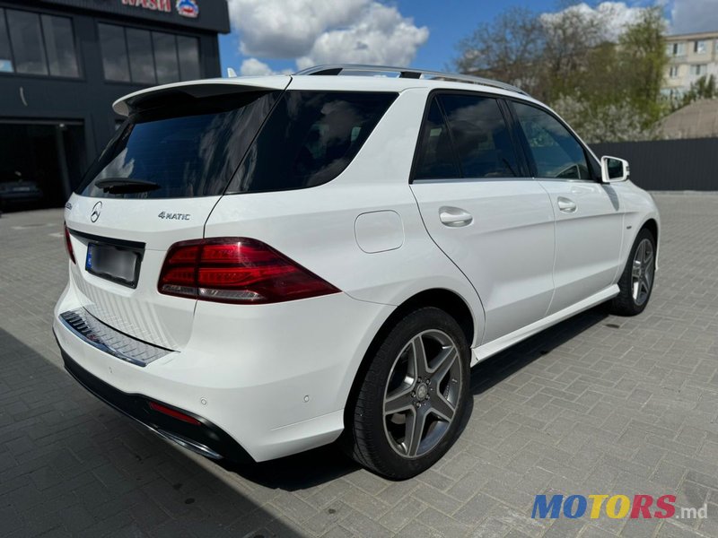 2016' Mercedes-Benz GLE photo #2