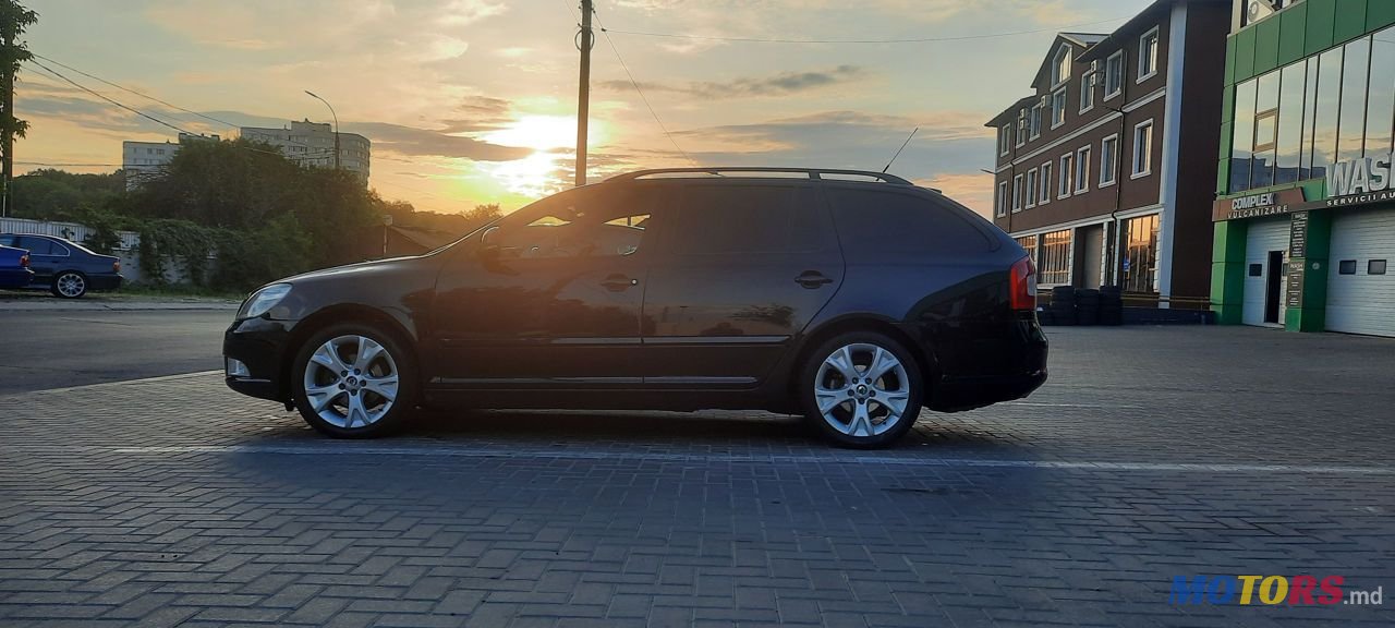 2009' Skoda Octavia photo #6