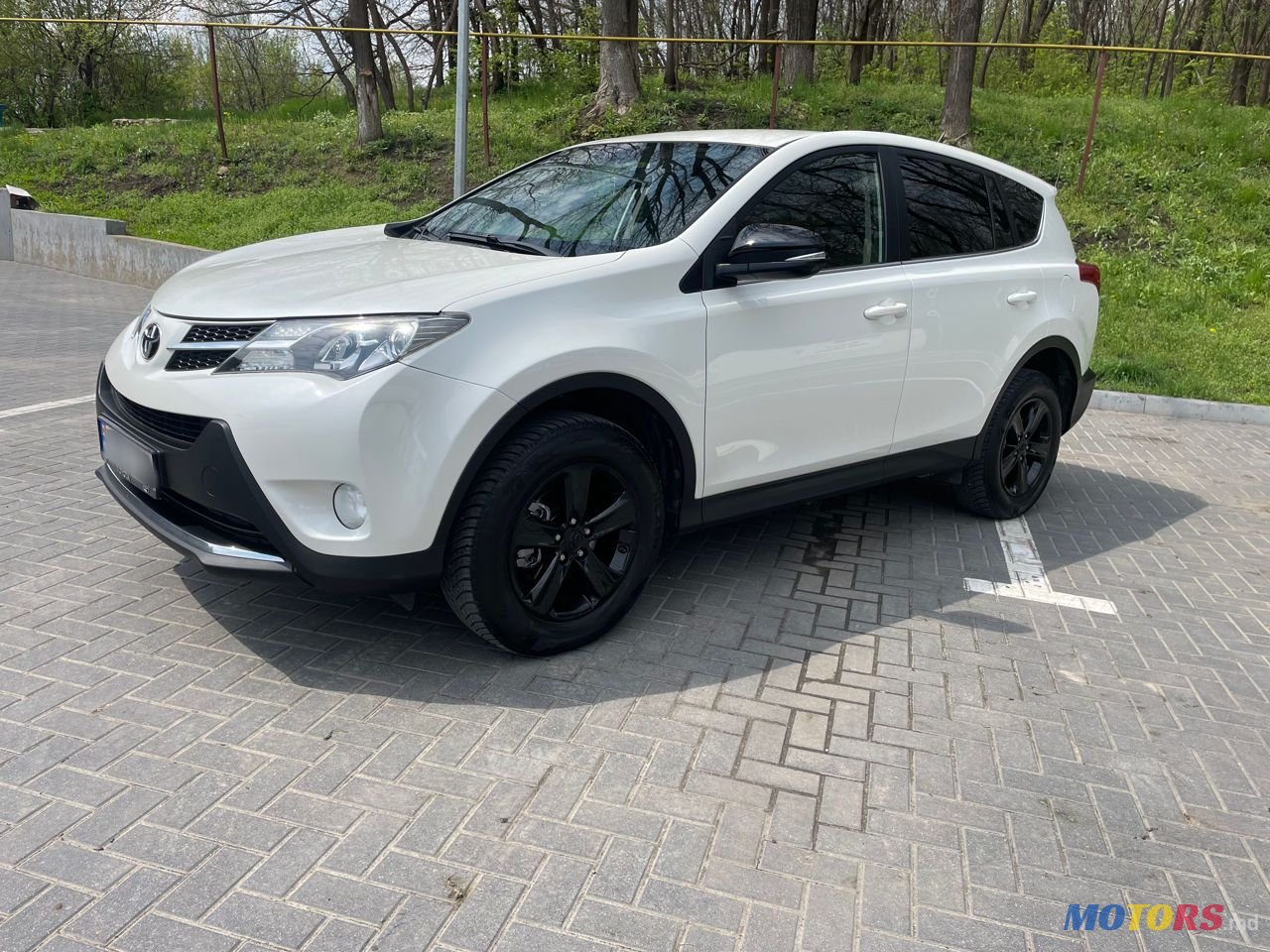 2014' Toyota RAV4 photo #1