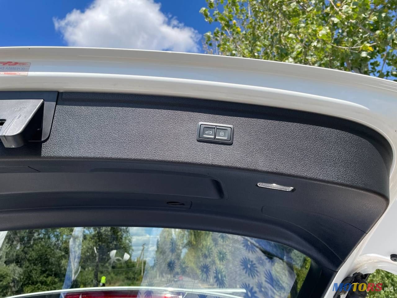 2019' Audi Q5 photo #2