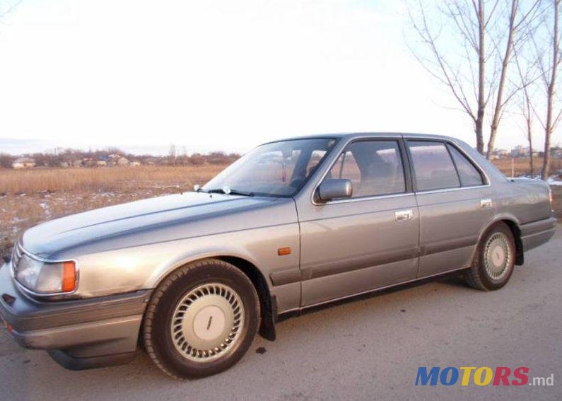 1989' Mazda 929 photo #2