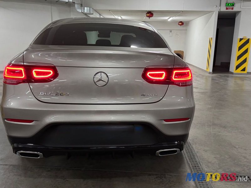 2022' Mercedes-Benz Glc Coupe photo #2