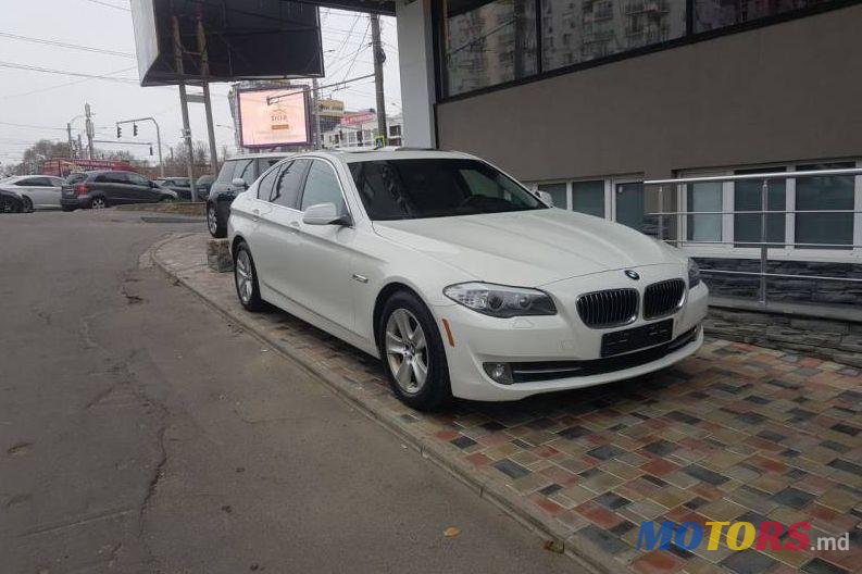 2012' BMW 5 photo #1