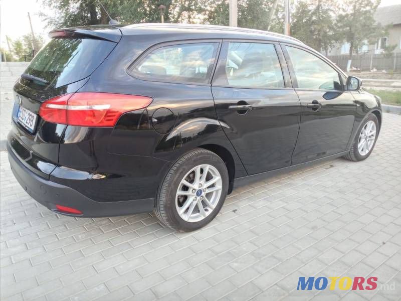 2016' Ford Focus photo #2
