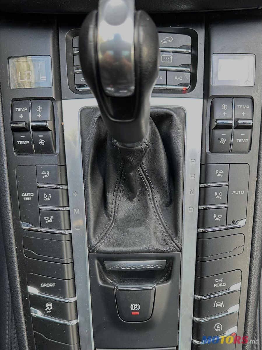 2016' Porsche Macan photo #6
