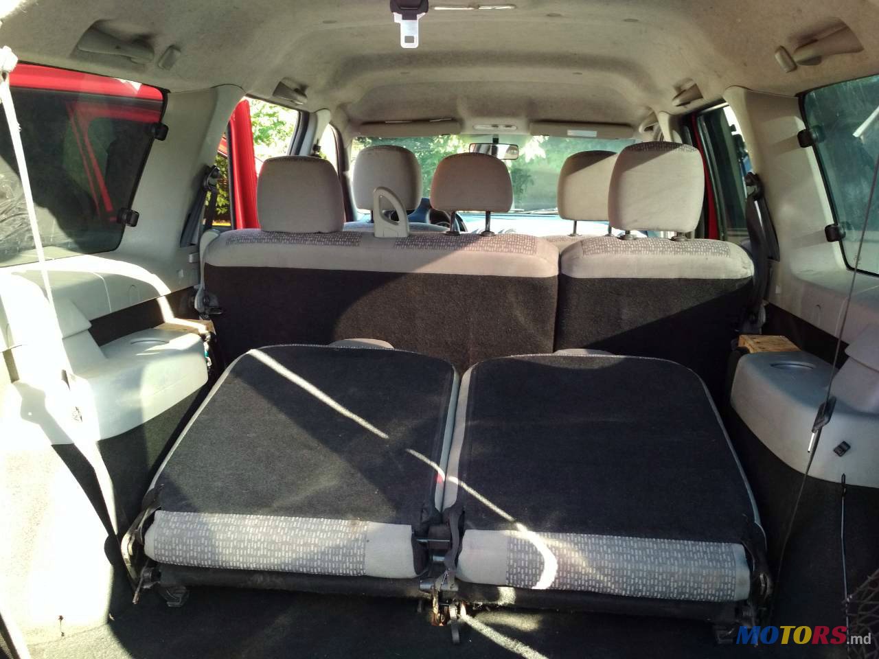 2007' Dacia Logan photo #4