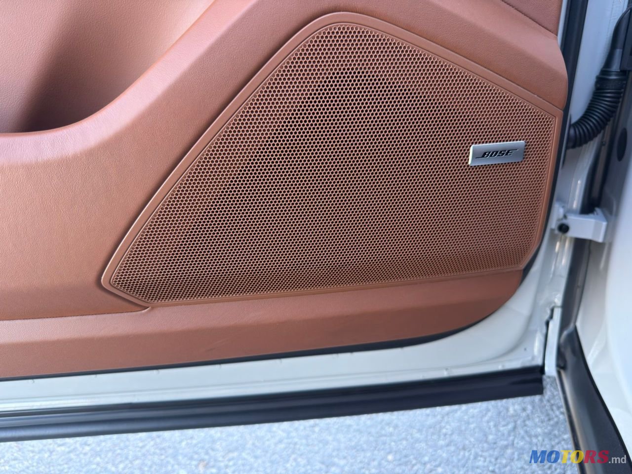 2022' Porsche Cayenne Coupe photo #2