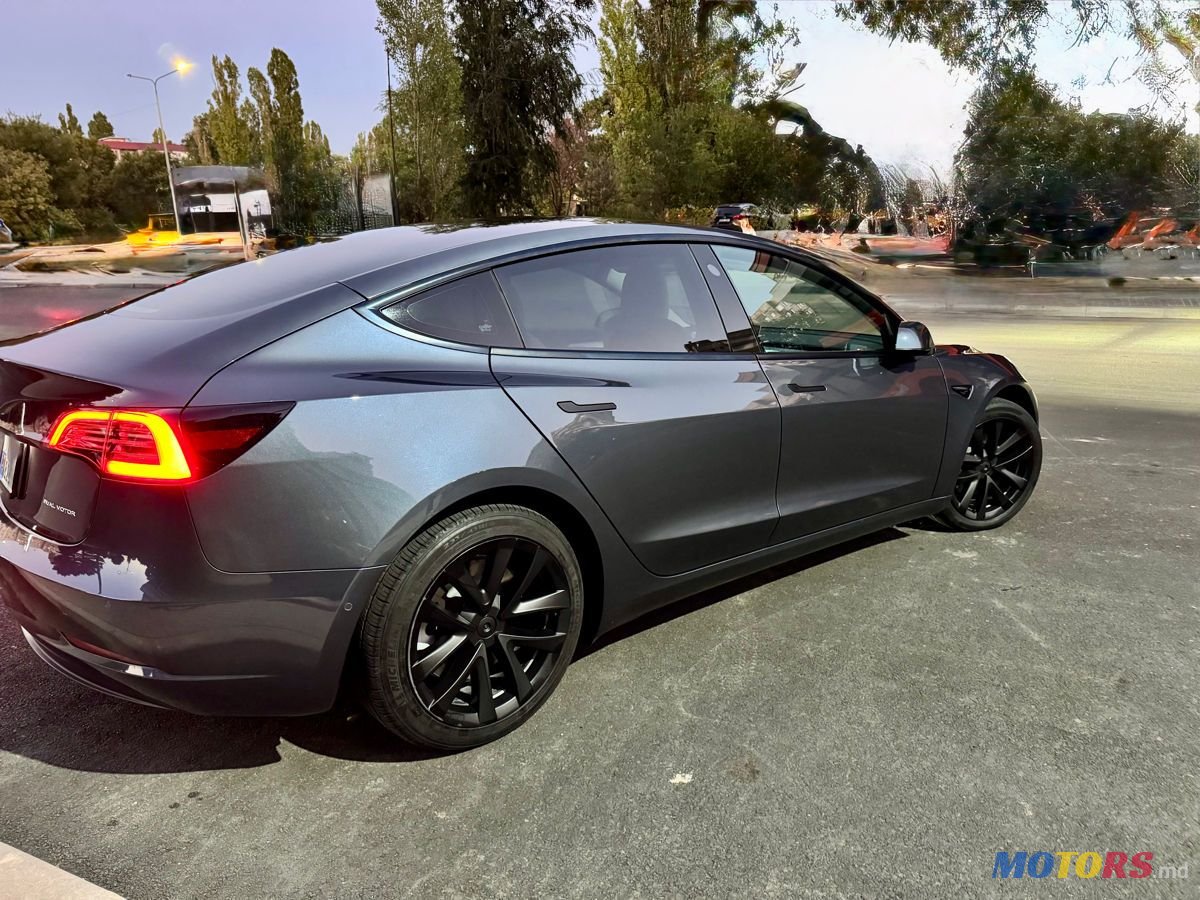 2022' Tesla Model 3 photo #3