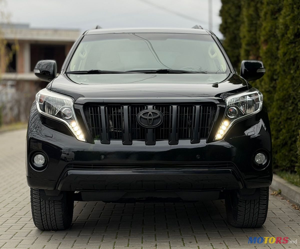 2016' Toyota Land Cruiser Prado photo #1