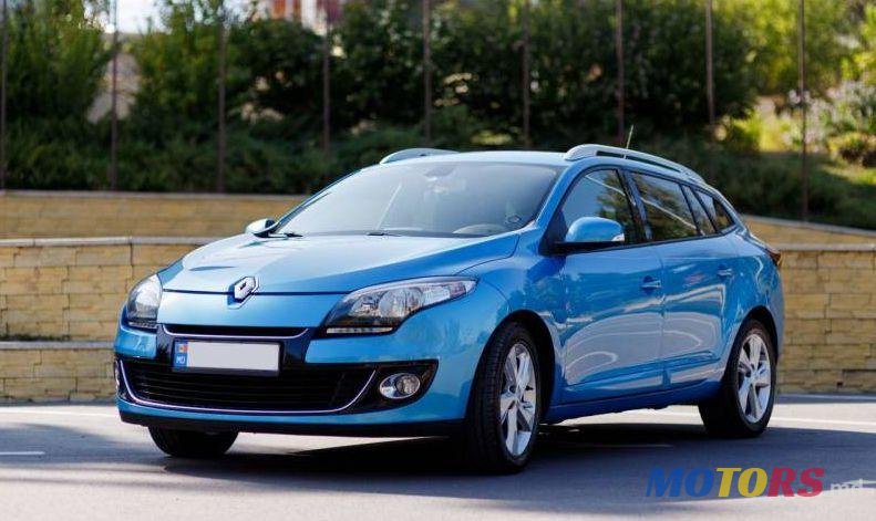 2013' Renault Megane photo #3