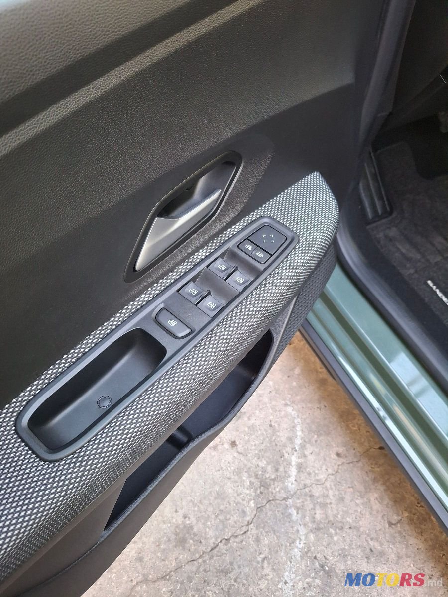 2024' Dacia Sandero Stepway photo #6