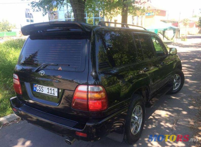 1999' Toyota Land Cruiser photo #1