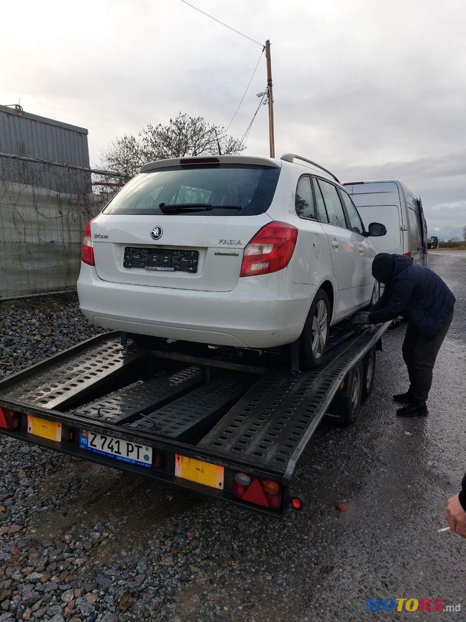 2013' Skoda Fabia photo #3