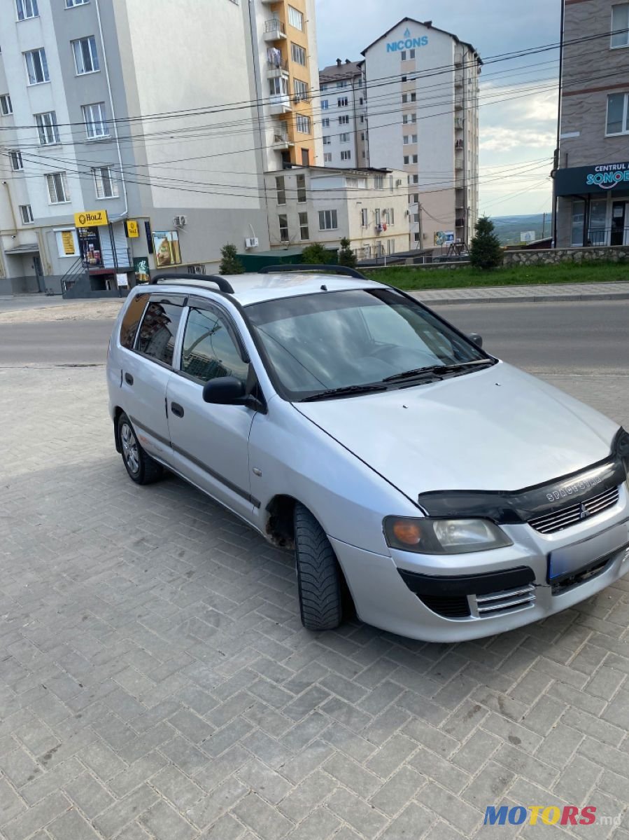 2004' Mitsubishi Space Star photo #3