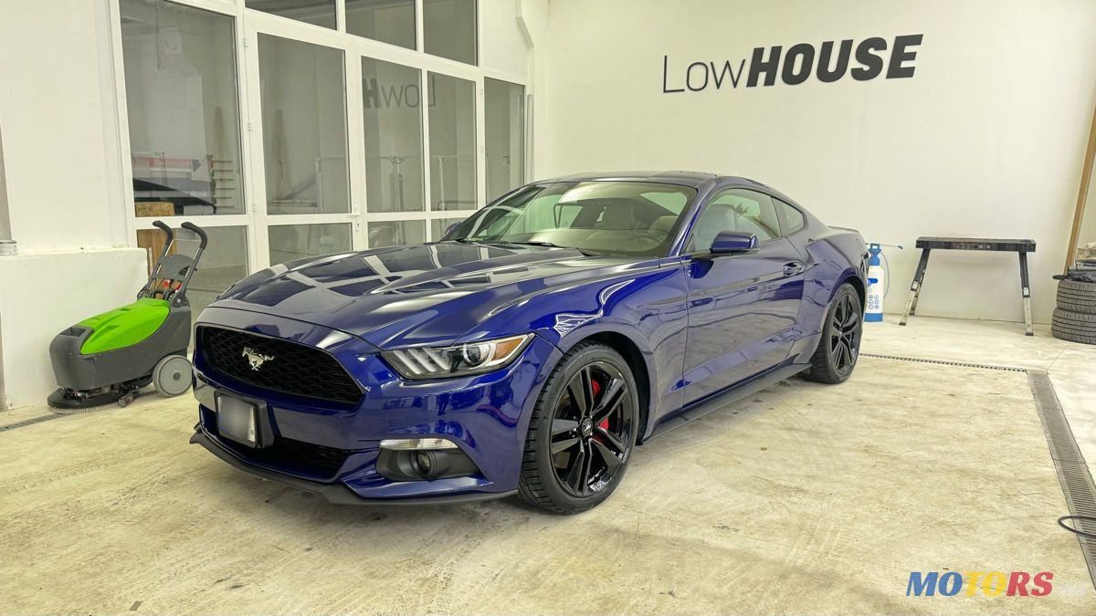 2016' Ford Mustang photo #2