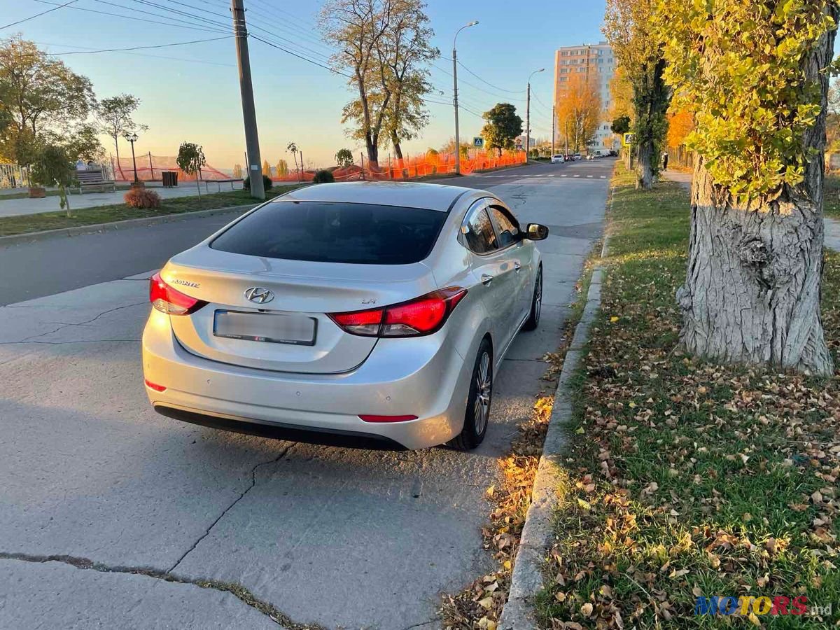 2014' Hyundai Elantra photo #3