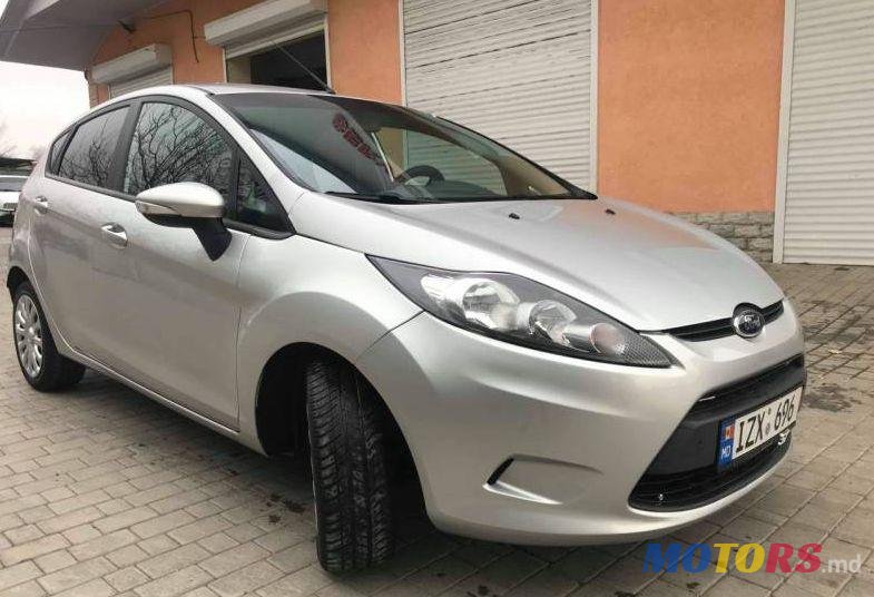 2010' Ford Fiesta photo #1