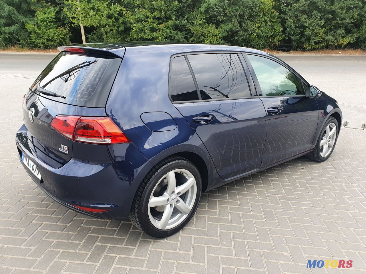 2014' Volkswagen Golf photo #3