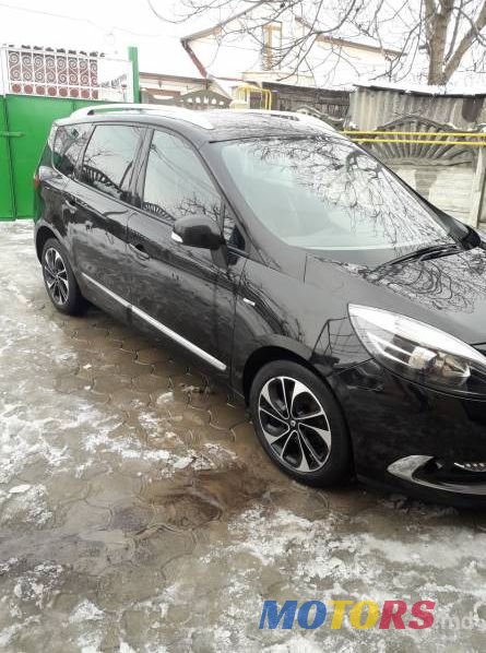 2014' Renault Grand Scenic photo #1