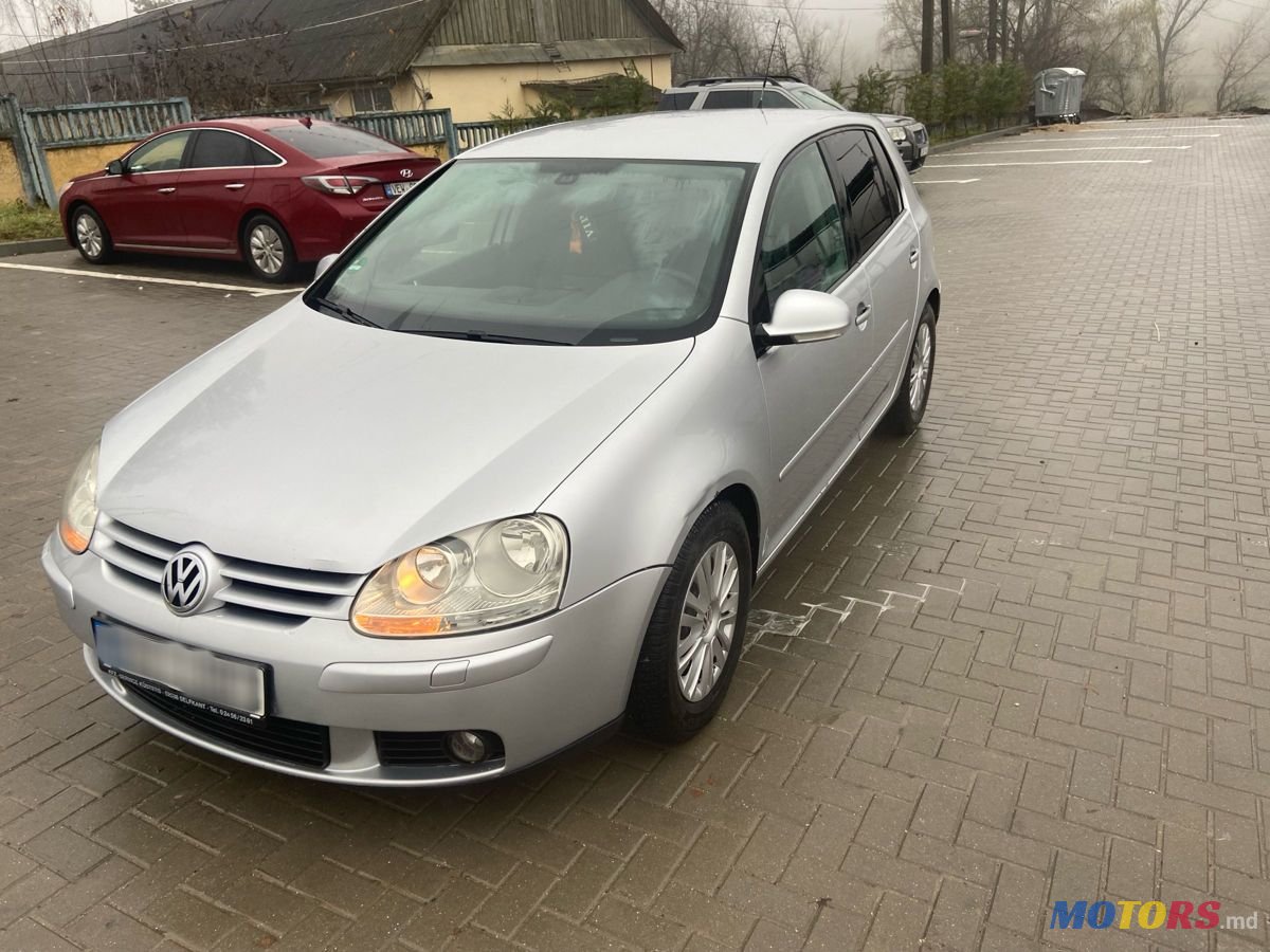 2007' Volkswagen Golf photo #2