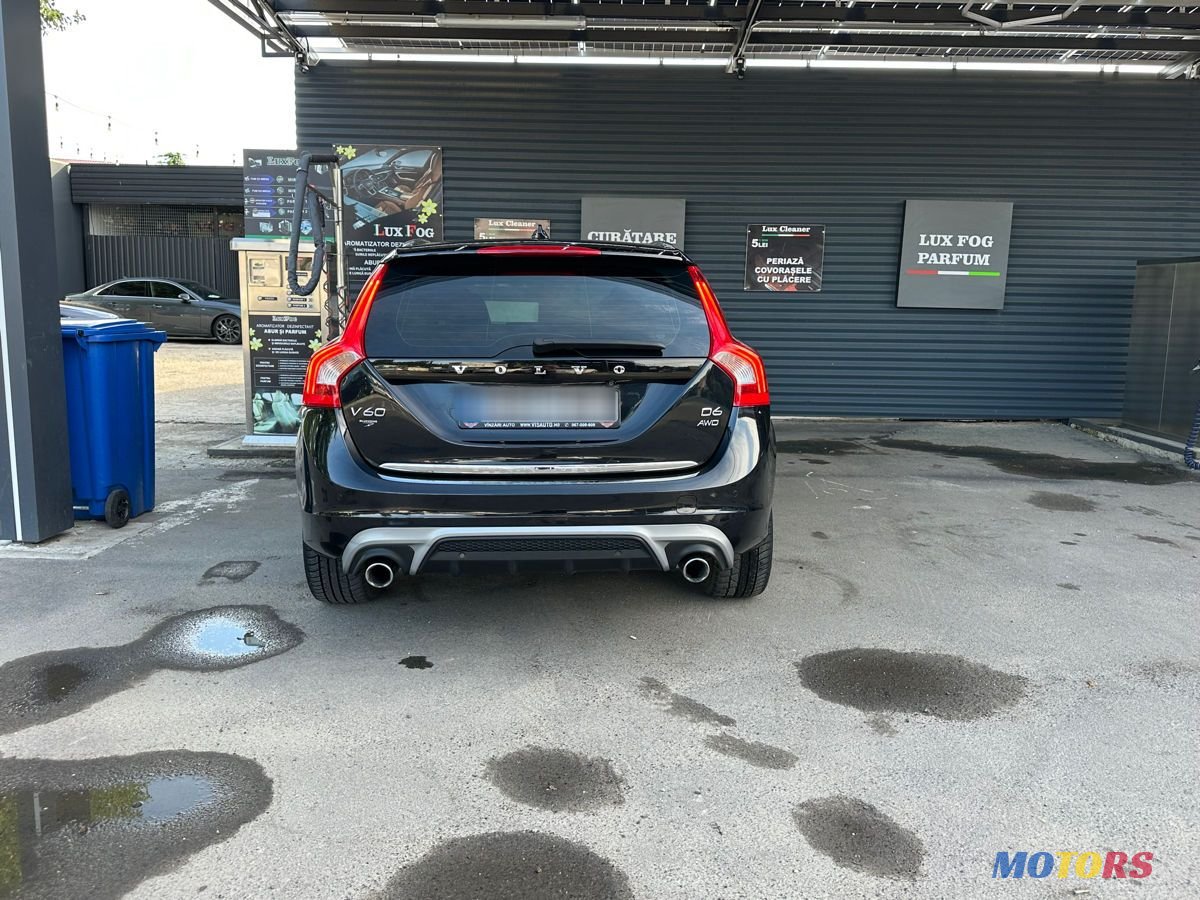 2014' Volvo V60 photo #2