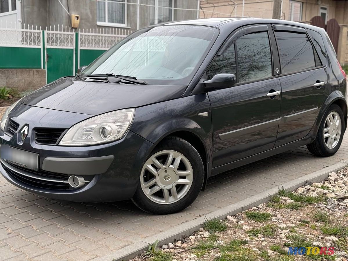 2008' Renault Scenic photo #3