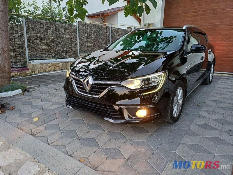 2020' Renault Megane photo #1