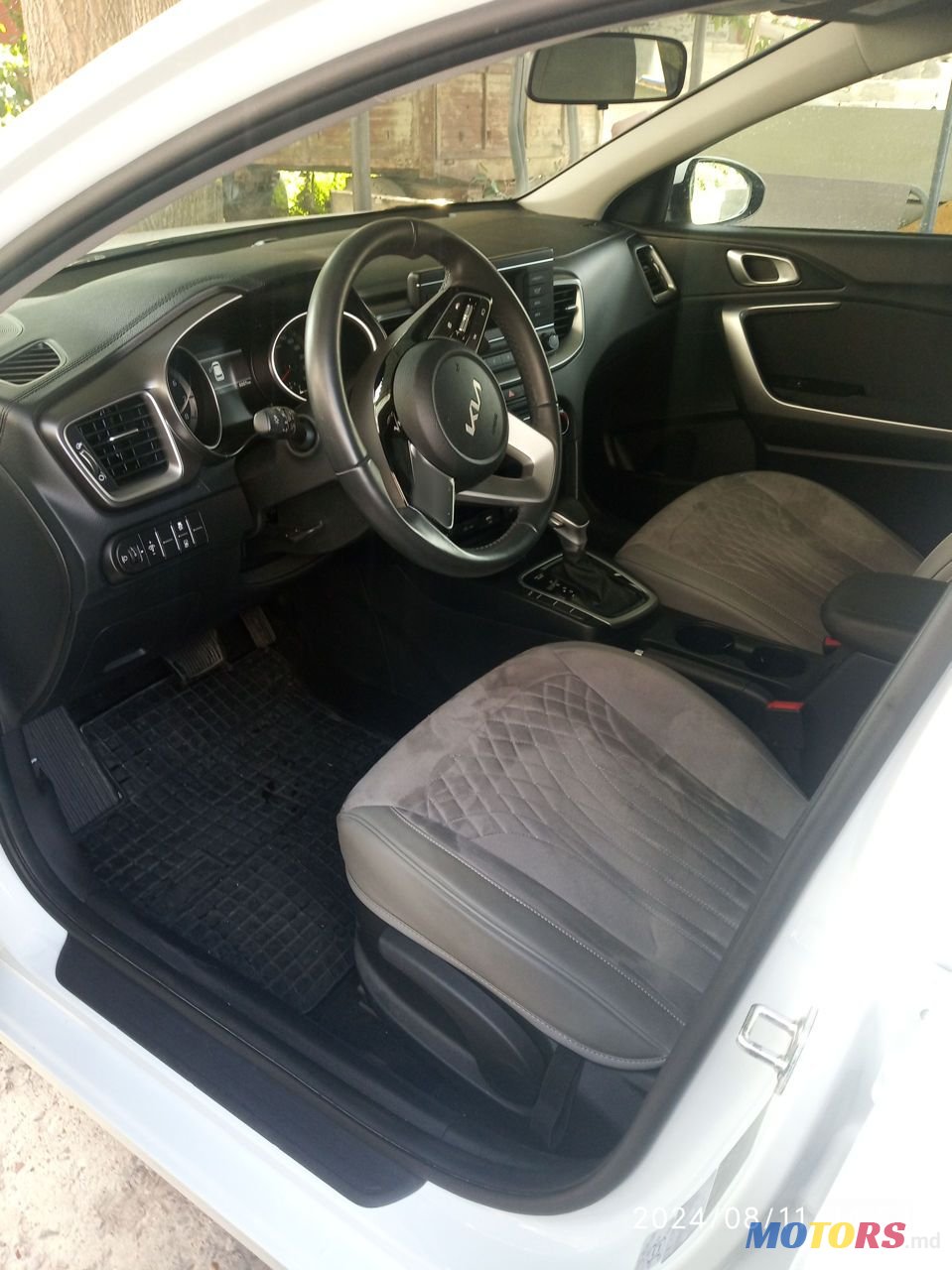 2022' Kia Ceed photo #5