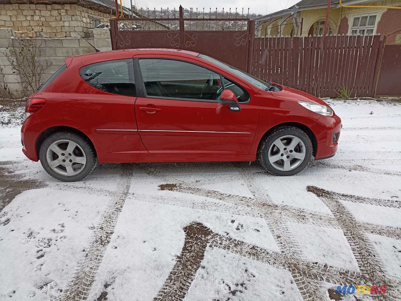 2010' Peugeot 207 photo #3