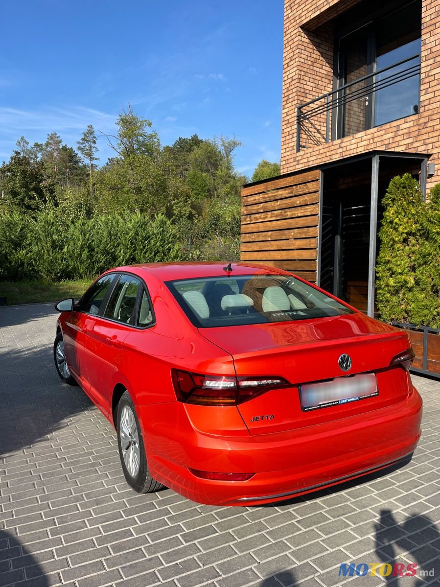 2019' Volkswagen Jetta photo #4