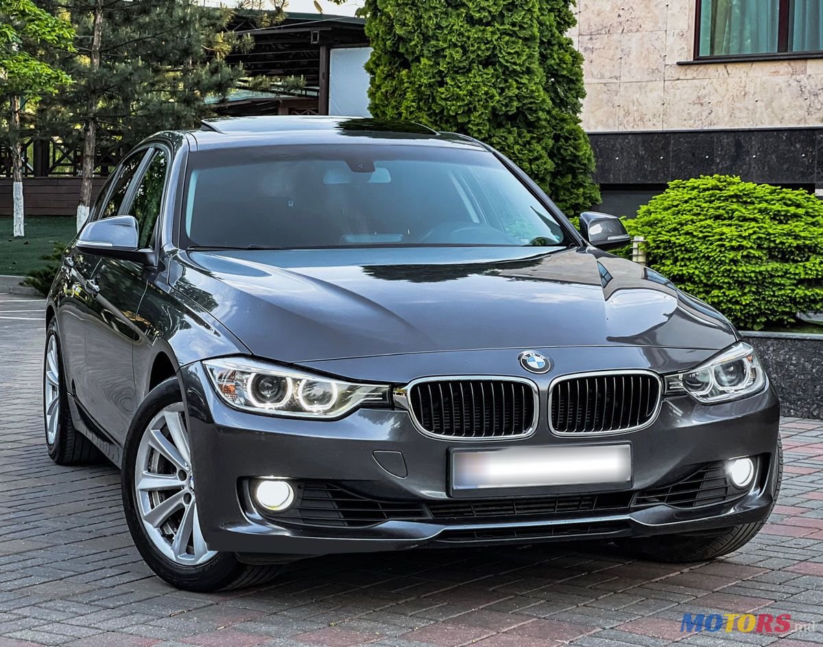 2013' BMW 3 Series photo #6