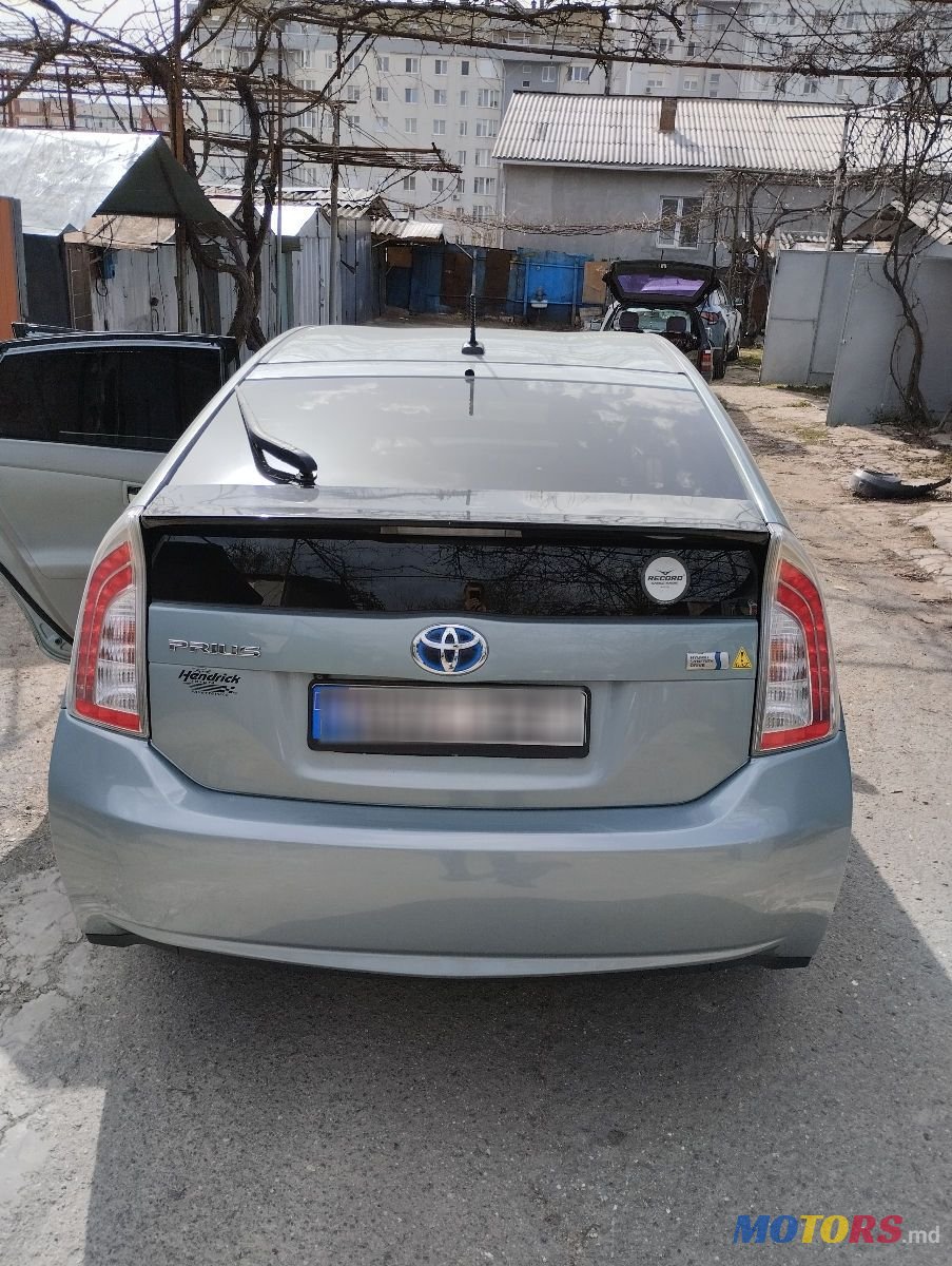 2014' Toyota Prius photo #4