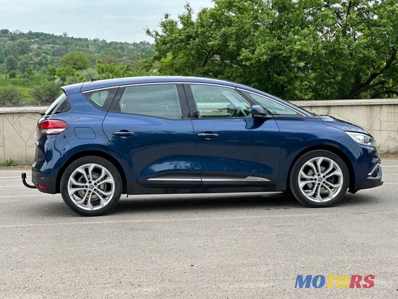 2017' Renault Scenic photo #6