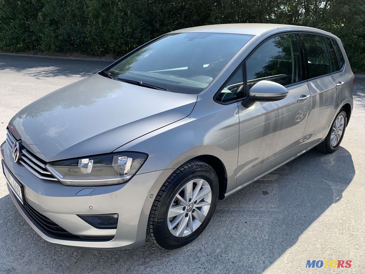 2017' Volkswagen Golf photo #3