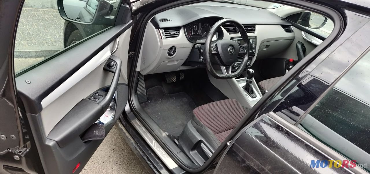 2014' Skoda Octavia photo #4